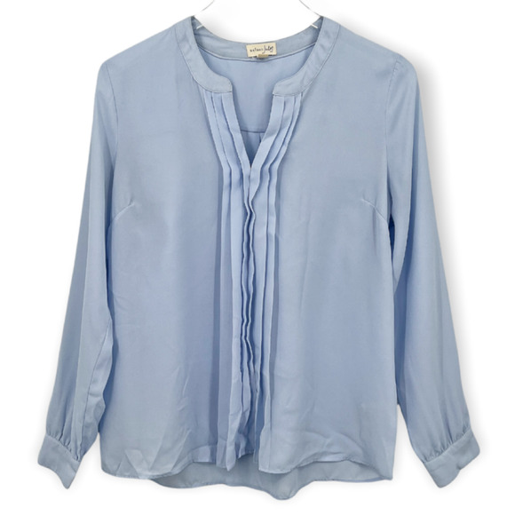 Maison Jules Blue V Neck Pleated Long Sleeve Pullover Blouse Size Medium - Picture 3 of 9